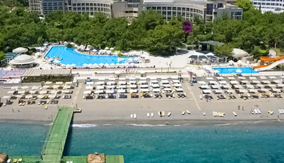 هتل پر لا مر ریزورت اند اسپا